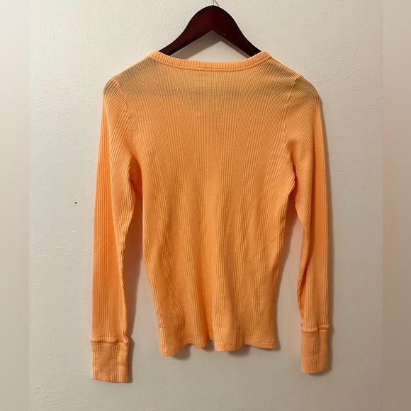 Aerie Women’s Long Sleeve Henley T-Shirt Buttons Peach Orange Size Medium - Picture 7 of 12